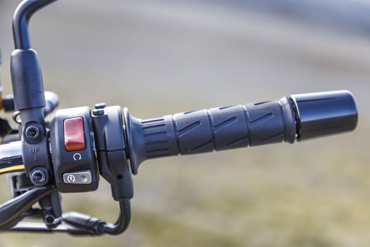 Kawasaki Z900 RS SE e Yamaha XRS900: modern classic... a modo loro